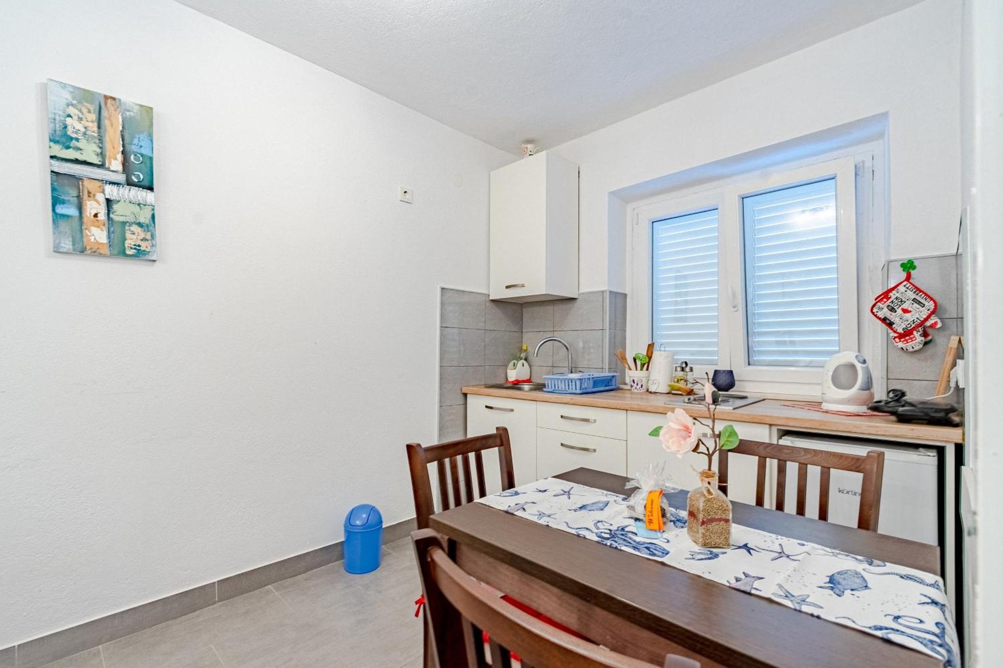 Apartments And Rooms With Parking Space Mali Ston Phòng bức ảnh